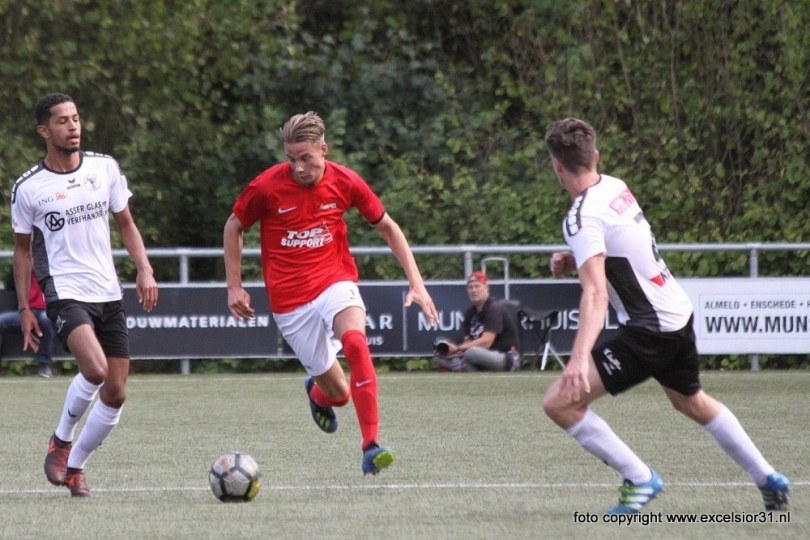 Foto bij Excelsior'31 heeft geen moeite met v.v. Hellendoorn (0-3)