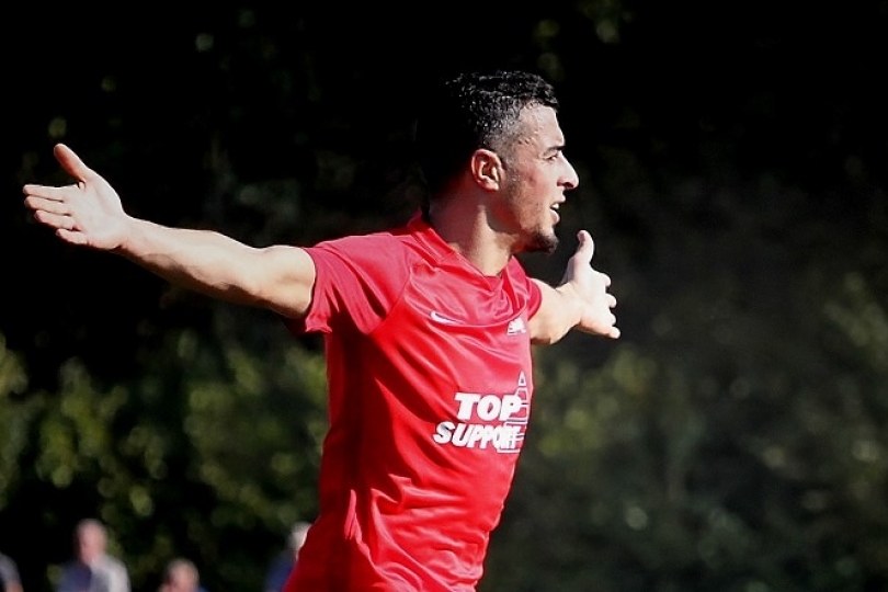 Foto bij Hakim Ezafzafi tekent voor achtste seizoen bij Excelsior'31
