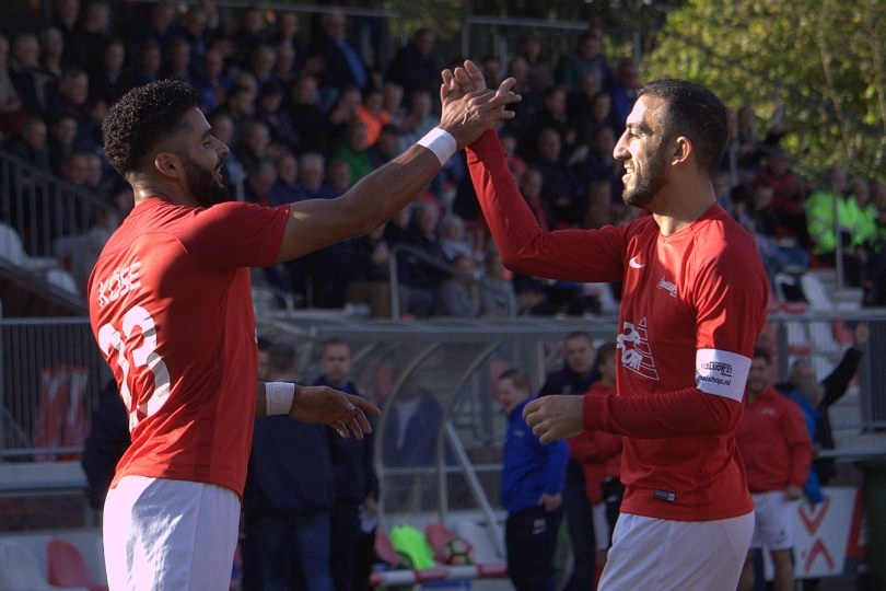 Foto bij Weekjournaal met Amanuel Isa en Cem K&ouml;se