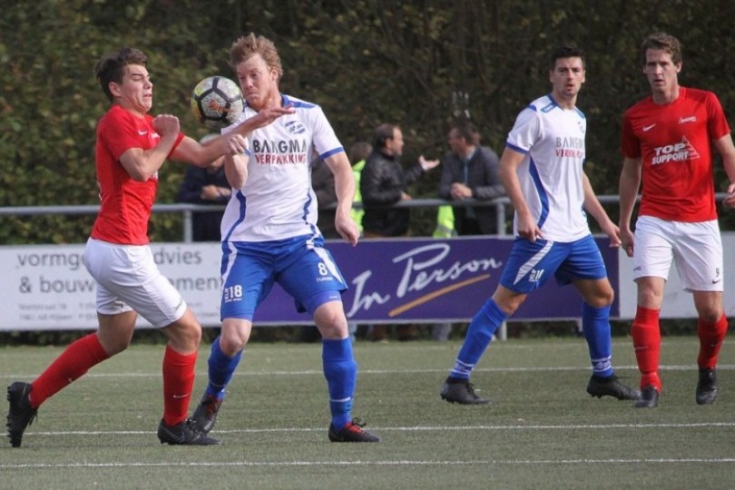 Foto bij Excelsior'31 en Urk ook op Urk aan elkaar gewaagd (1-1)