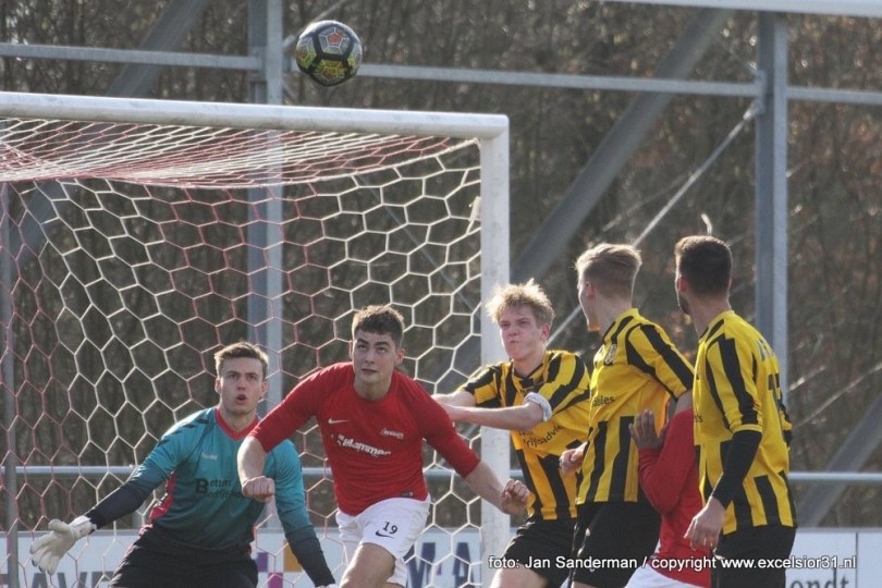 Foto bij Excelsior'31 2 geeft voorsprong uit handen en verliest van DVS'33 (3-4)
