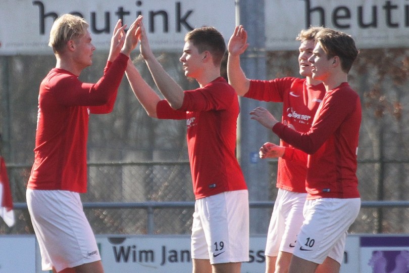 Foto bij Excelsior'31 2 geeft voorsprong uit handen en verliest van DVS'33 (3-4)