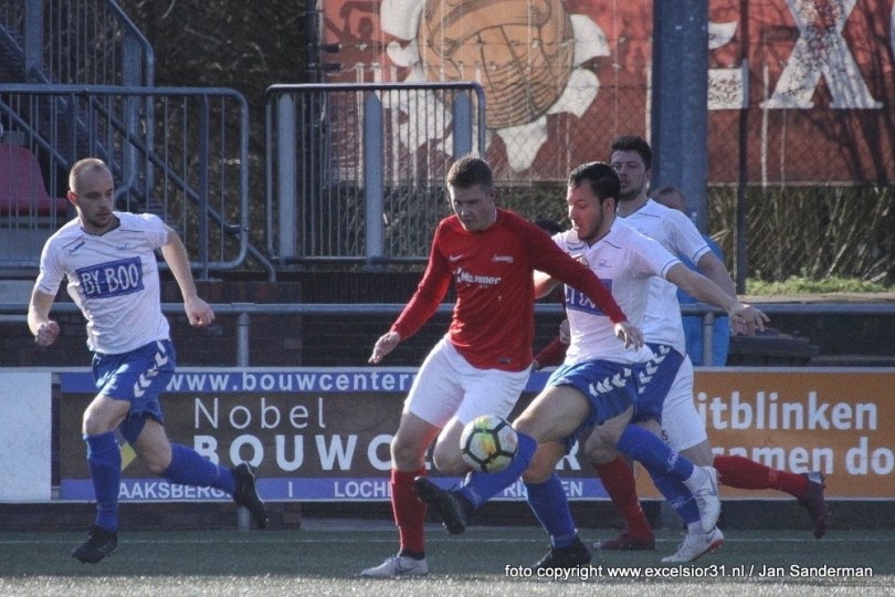 Foto bij Excelsior'31 2 met 10 man langs SDV Barneveld 2 (2-0)