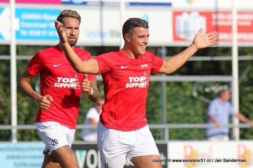 Foto bij Staphorst - Excelsior'31 zaterdag live te zien in 'De Oosttribune' bij RTV Oost