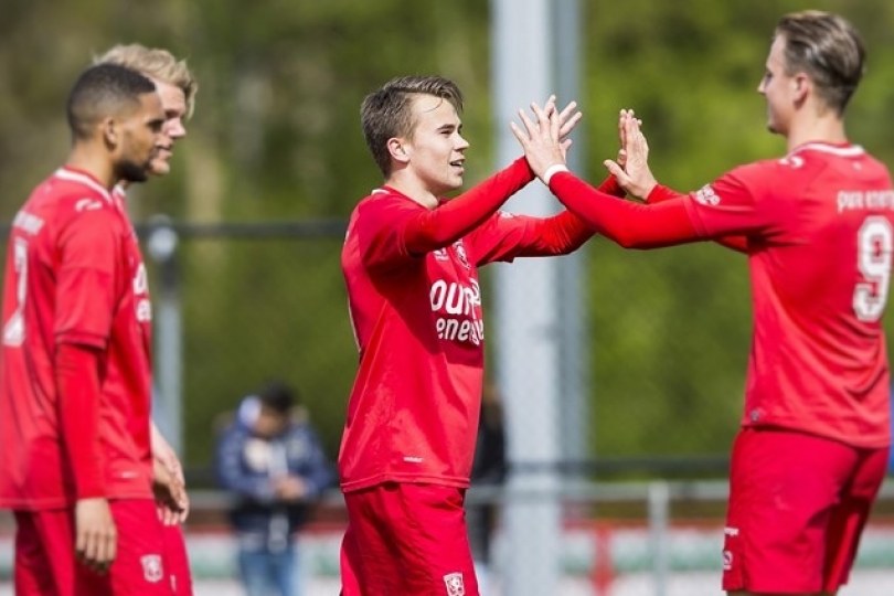 Foto bij Vincent Schmidt van HHC Hardenberg naar Excelsior'31