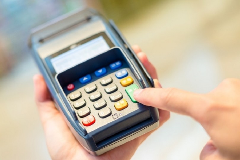 Foto bij Vanaf 4 mei tussen 18.30 en 19.30 uur alleen nog pinnen aan de bar