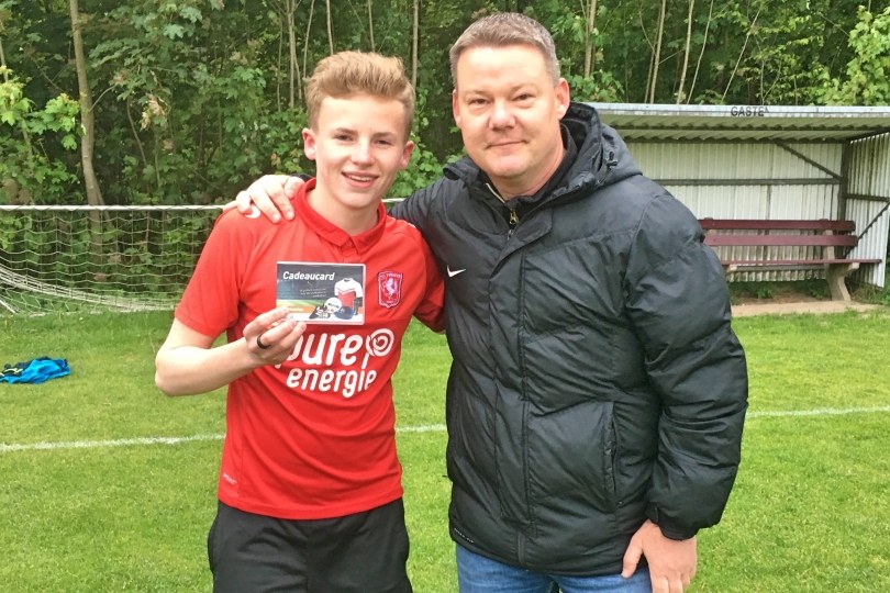 Foto bij Ricardo Klaver (JO17-1) 'Speler van de maand april'