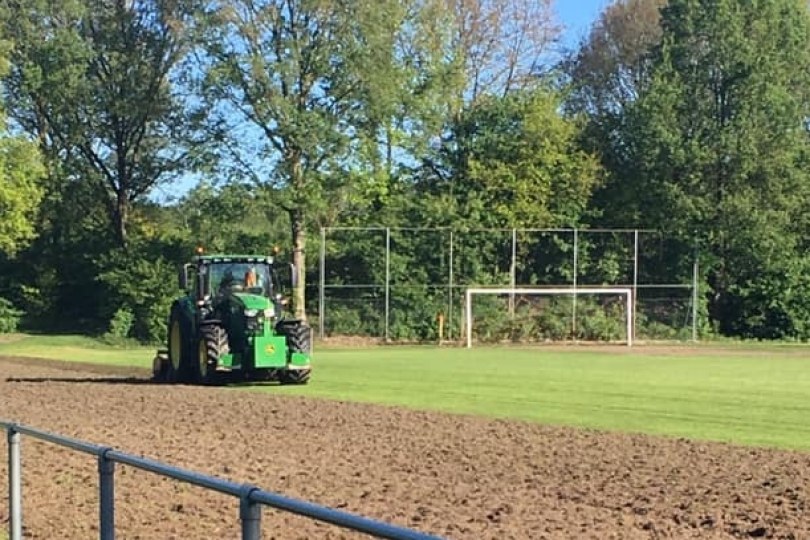 Foto bij Vanaf maandag 3 juni geen trainingen en wedstrijden meer op de (natuur)grasvelden
