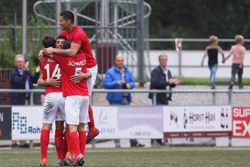 Foto bij Excelsior'31 wint overtuigend van DETO Twenterand (0-3)