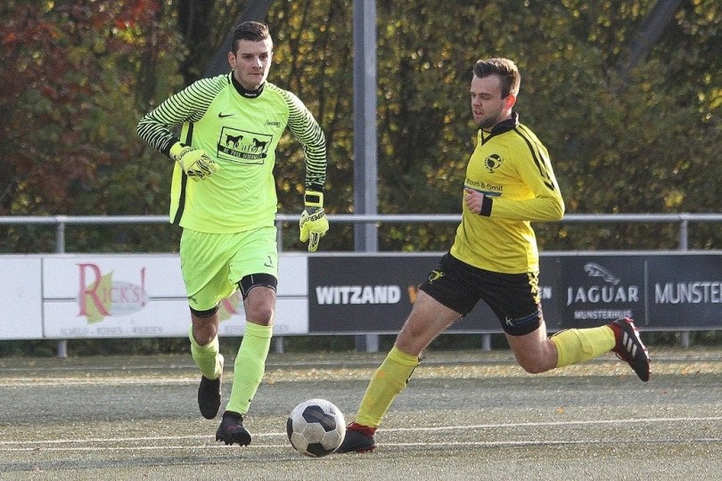 Foto bij Excelsior'31 3 scoort er lustig op los tegen Berkum 4 (7-2)