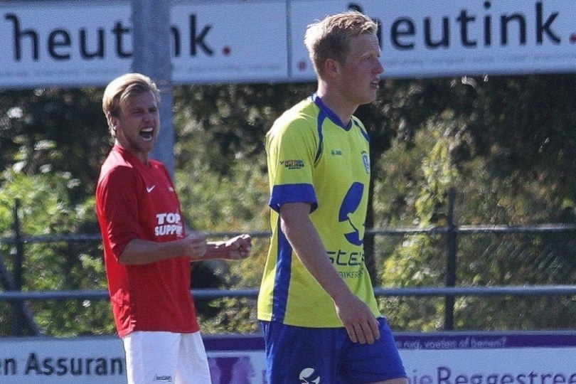 Foto bij Joost Krijns, Jasper Veltkamp en Jamarro Diks blijven bij Excelsior'31