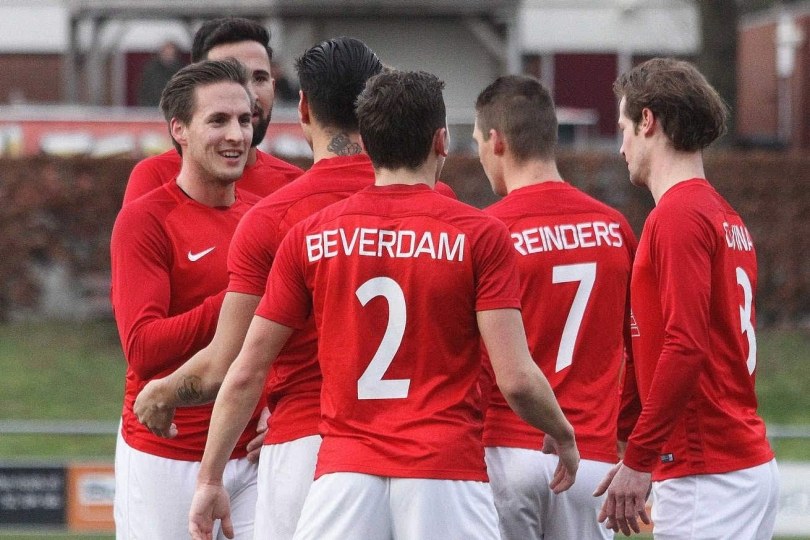 Foto bij Weekjournaal met zaalvoetbal, JO19-1 en Mirko Zwiers