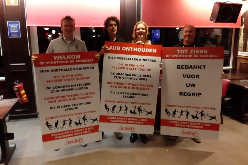 Foto bij Plezier staat voorop op het veld en langs de lijn bij de jeugd van Excelsior&rsquo;31