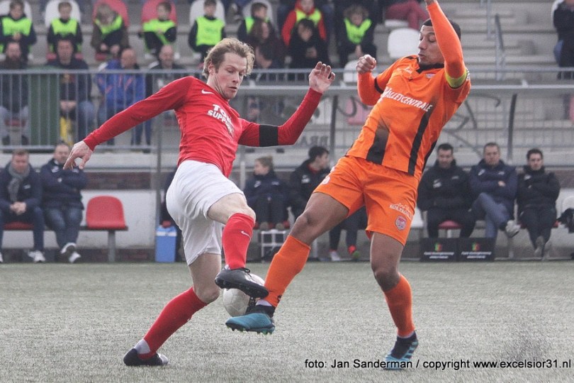 Foto bij Excelsior'31 knokt zich met 10 man naar 3-3 tegen SteDoCo