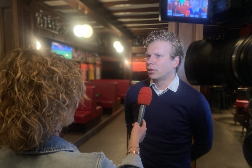 Foto bij Weekjournaal met o.a. Harald Eertink over maatregelen n.a.v. Coronavirus