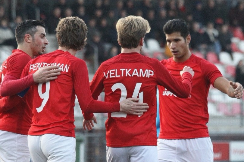 Foto bij Excelsior'31 wint oefenduel van Quick'20 in tropische hitte (0-3)