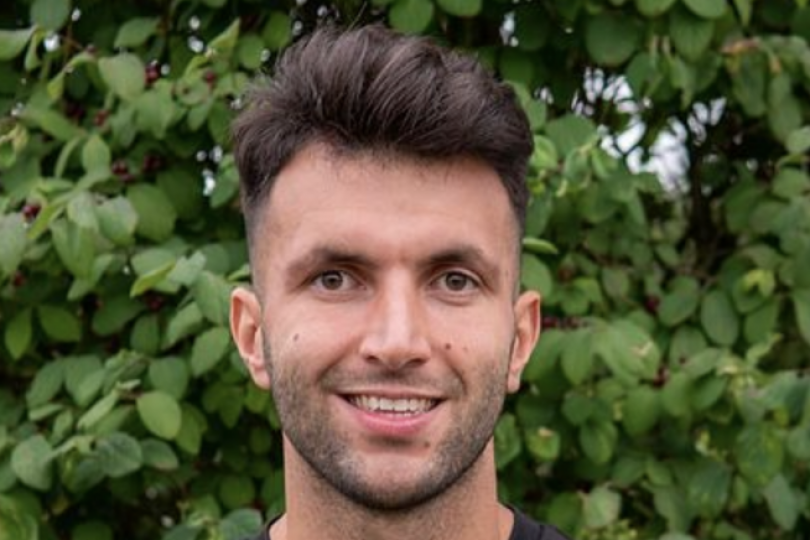 Foto bij Excelsior'31 (zaal) versterkt zich kort voor seizoensstart met Koray Arslan