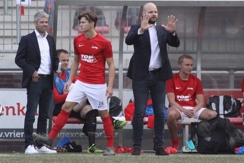 Foto bij Weekjournaal met o.a. Jurjan Wouda en Niek Davina