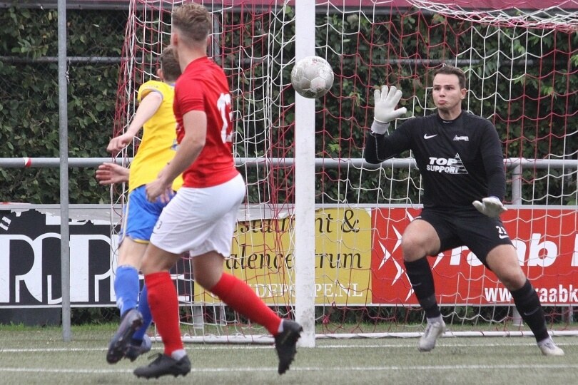 Foto bij Excelsior'31 O23 verliest in eigen huis van DZC'68 O23 (2-3)