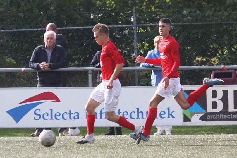 Foto bij Excelsior'31 O23 wint op Urk (0-1)