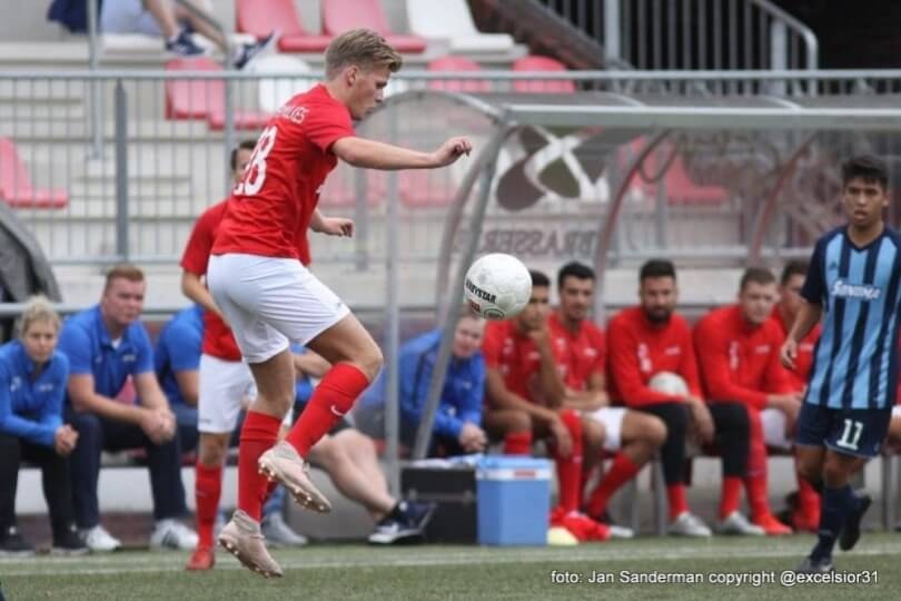 Foto bij Weekjournaal met o.a. Frank Gerritsen Mulkes en Mart Nieuwenhuis