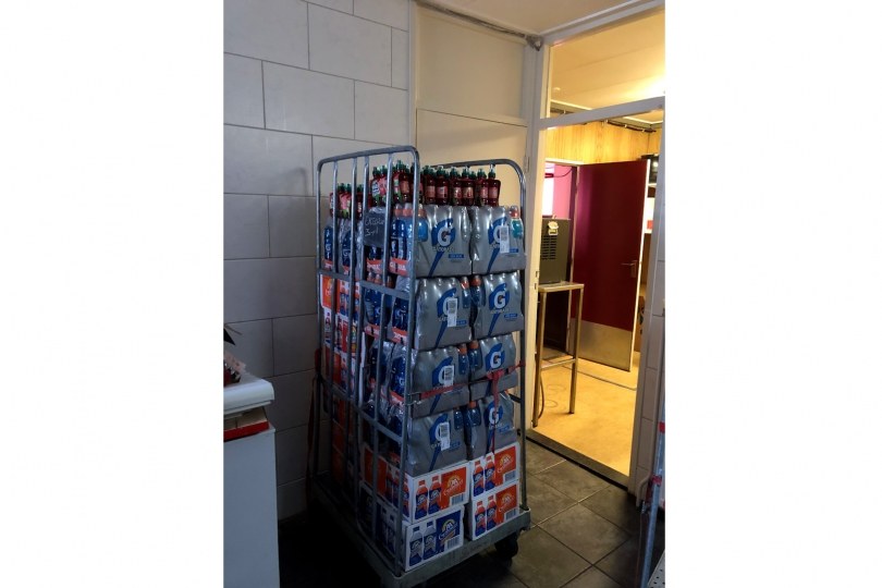 Foto bij Verkoop voorraad clubhuis i.v.m. coronavirus