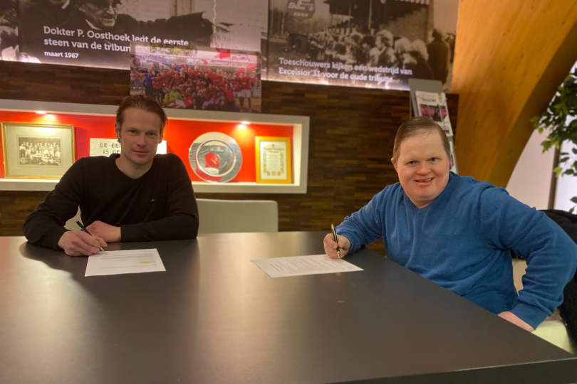 Foto bij In navolging van Niek Davina tekent ook Ryan Eertink bij