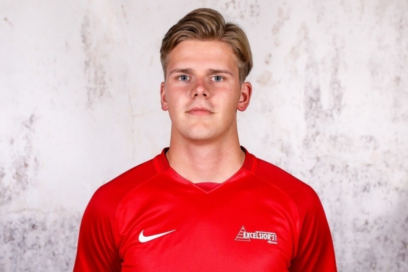 Foto bij Frank Gerritsen Mulkes, Jarnick ter Stal en Tjerja Knaken ook komend seizoen jeugdtrainer bij Excelsior'31