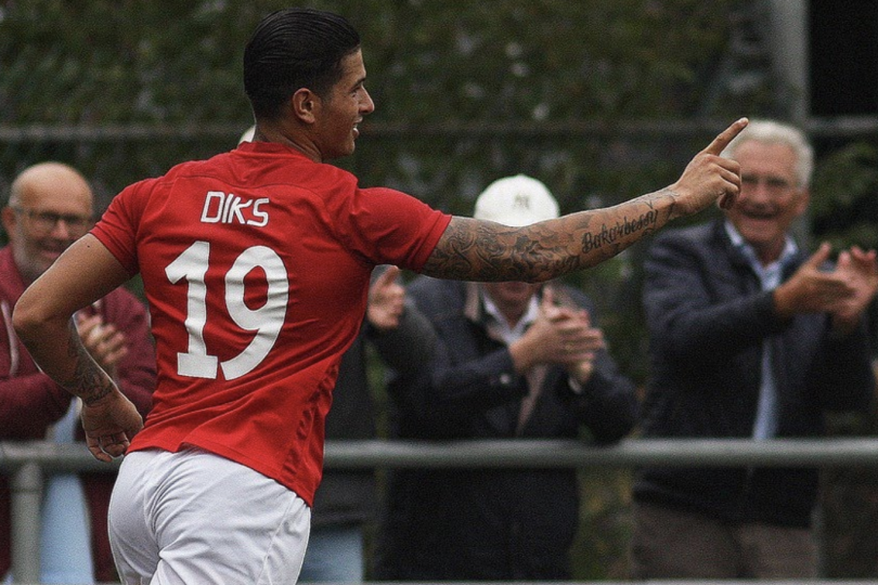 Foto bij Weekjournaal met o.a. afscheidsinterview Jamarro Diks