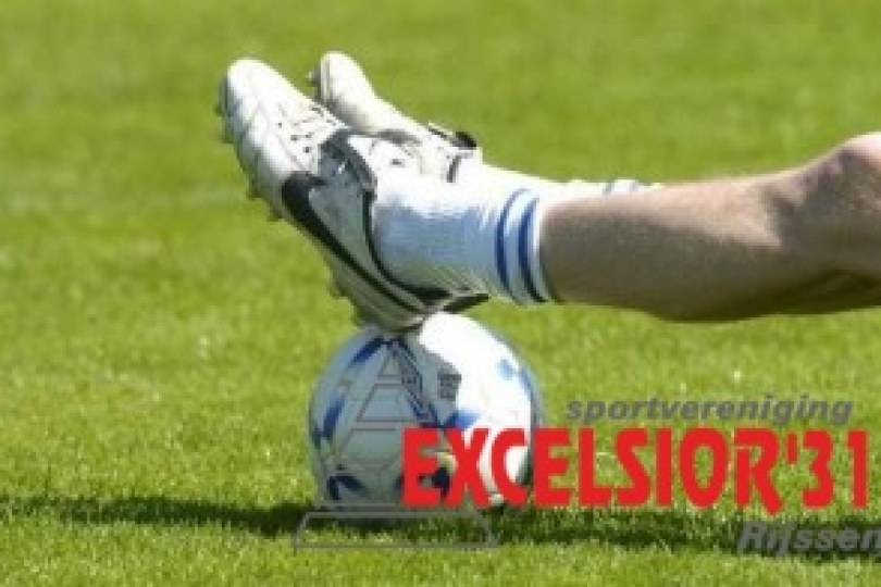 Foto bij Christiaan Pijffers ook komend seizoen hersteltrainer bij Excelsior'31