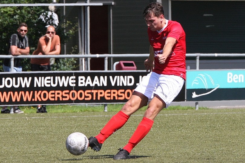 Foto bij Excelsior'31 verliest na strafschoppen bekerkraker van HSC'21