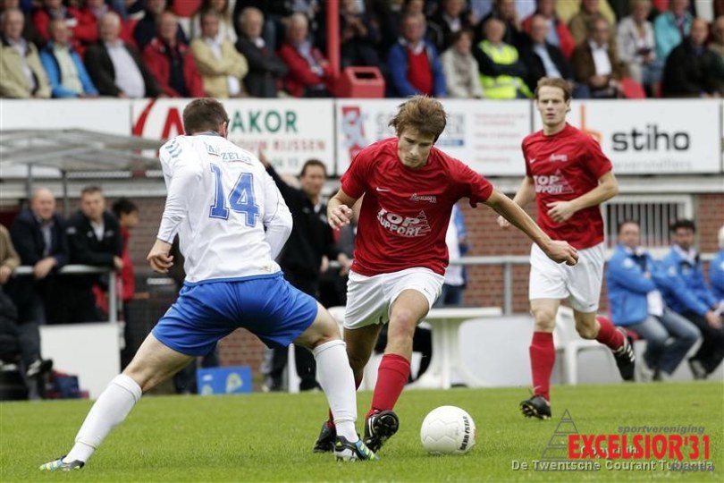 Foto bij Van de piste weer op &rsquo;t veld