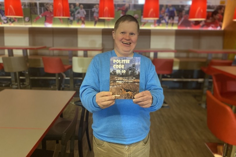 Foto bij Weekjournaal met boek Ryan Eertink, zaalvoetbal en vooruitblik Sparta Nijkerk - Excelsior'31