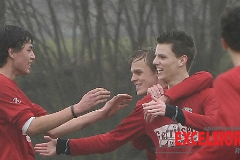 Foto bij Excelsior'31 B1 houdt koploper op 1-1