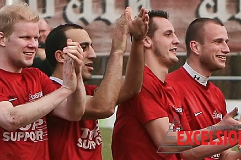 Foto bij (samenvatting geplaatst!) Excelsior&rsquo;31 speelt na rust met vuur (en voor rust met SVZW)