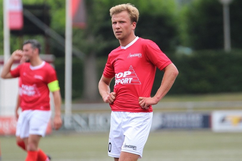 Foto bij Forse nederlaag Excelsior'31 tegen ODIN'59 (5-1)