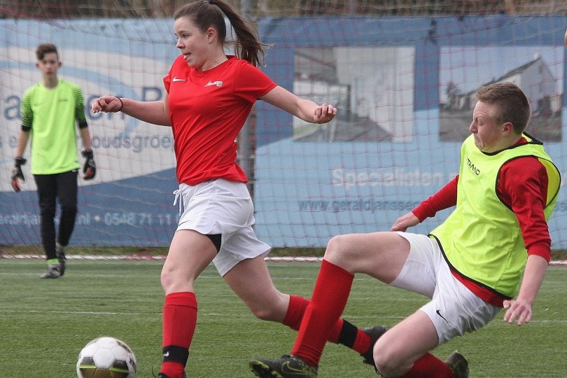 Foto bij Weekjournaal met o.a. Noah Paalman