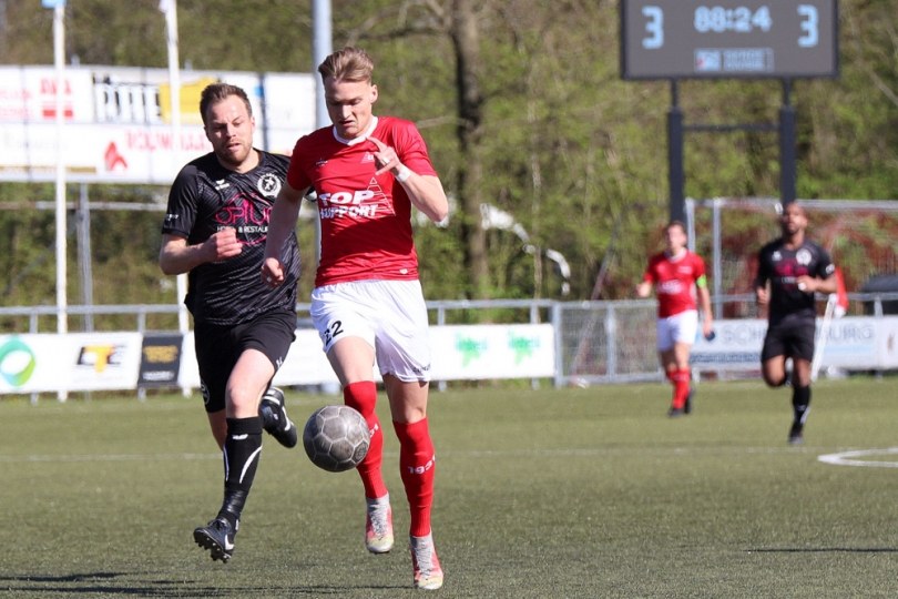 Foto bij Excelsior'31 geeft zeker lijkende overwinning in slotfase uit handen tegen hekkensluiter (3-3)