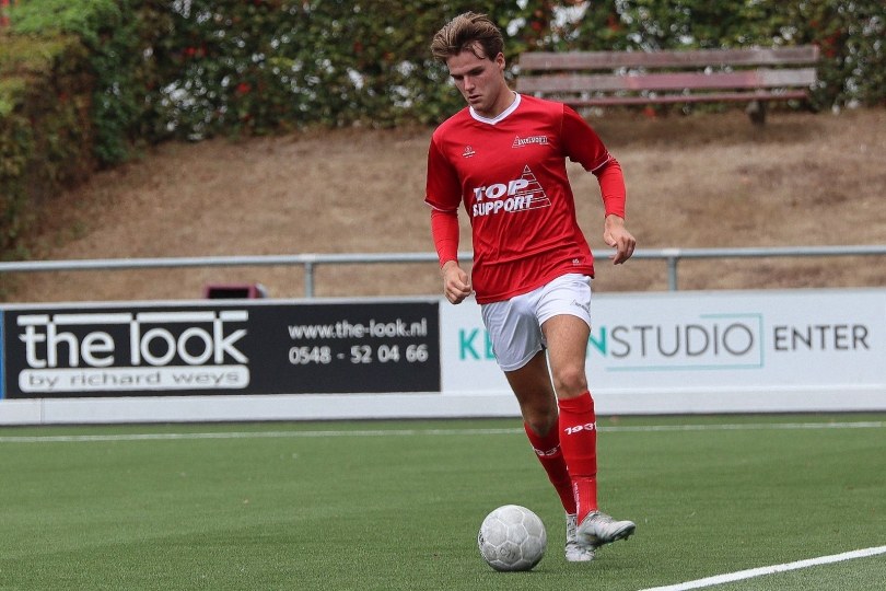 Foto bij Joël Baan per direct toegevoegd aan selectie Excelsior'31