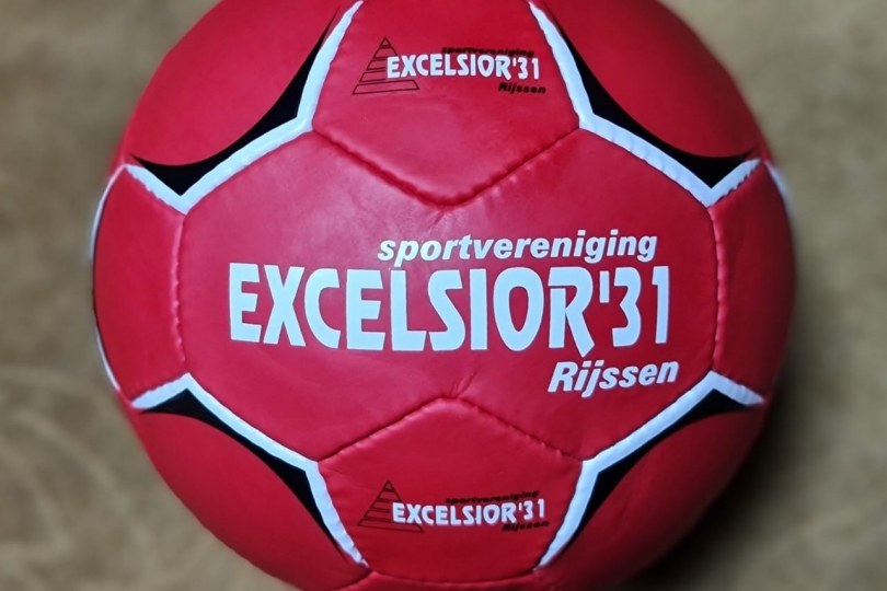 Foto bij Spaarcampagne Excelsior&rsquo;31 bal bij PLUS Ter Maat Rijssen