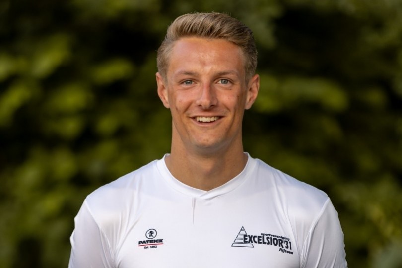 Foto bij Jo&euml;l Baan, Kevin Reimink en Rick Hemmink langer bij Excelsior'31