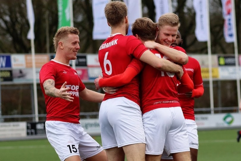 Foto bij Excelsior'31 zet zegereeks voort in Heino (1-3)