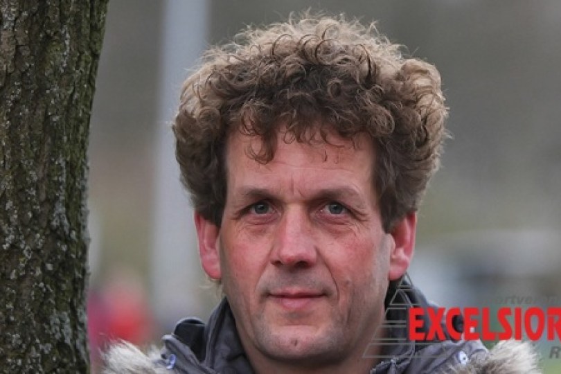 Foto bij Coach Harry Beltman met 3e elftal op drempel kampioenschap