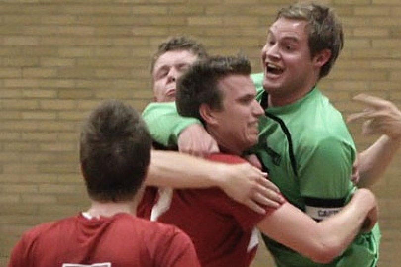 Foto bij Doelman Mark Lohuis schiet Excelsior'31 16 in de dying seconds naar de titel
