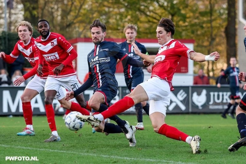 Foto bij Excelsior'31 toont veerkracht en wint bij Harkemase Boys (1-2)