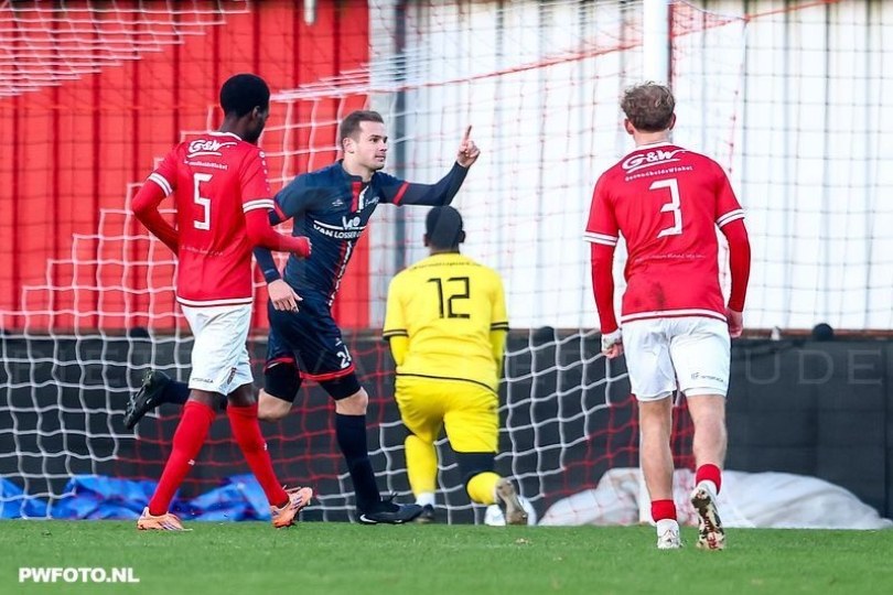 Foto bij Excelsior'31 toont veerkracht en wint bij Harkemase Boys (1-2)