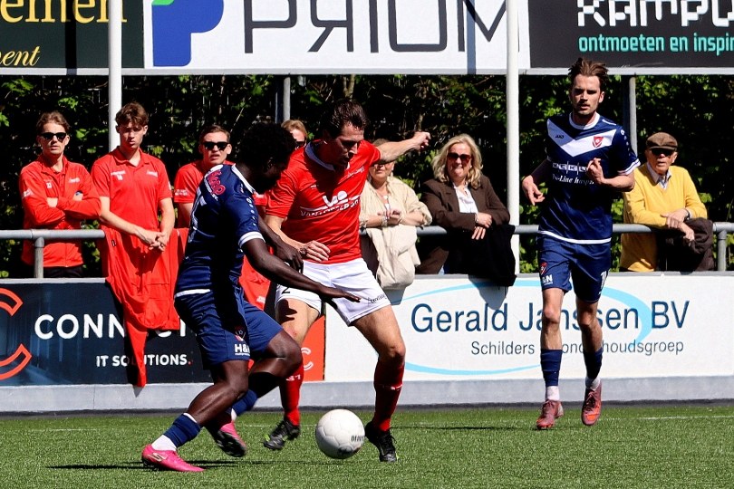 Foto bij Excelsior&rsquo;31 laat dure punten liggen tegen Harkemase Boys (0-1)