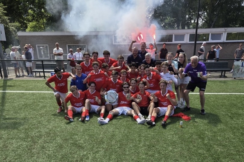 Foto bij Excelsior'31 O23 schrijft geschiedenis met titel 1e divisie