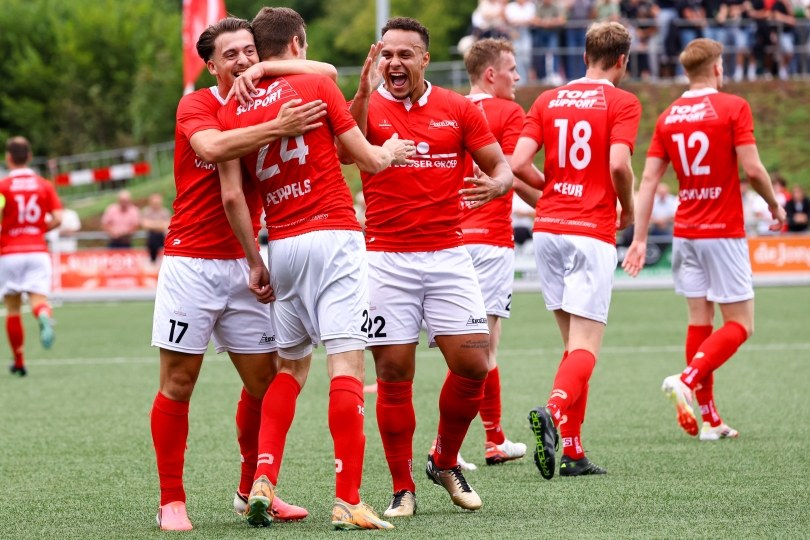 Foto bij Tiental Excelsior&rsquo;31 verpulvert SVZW (4-0)