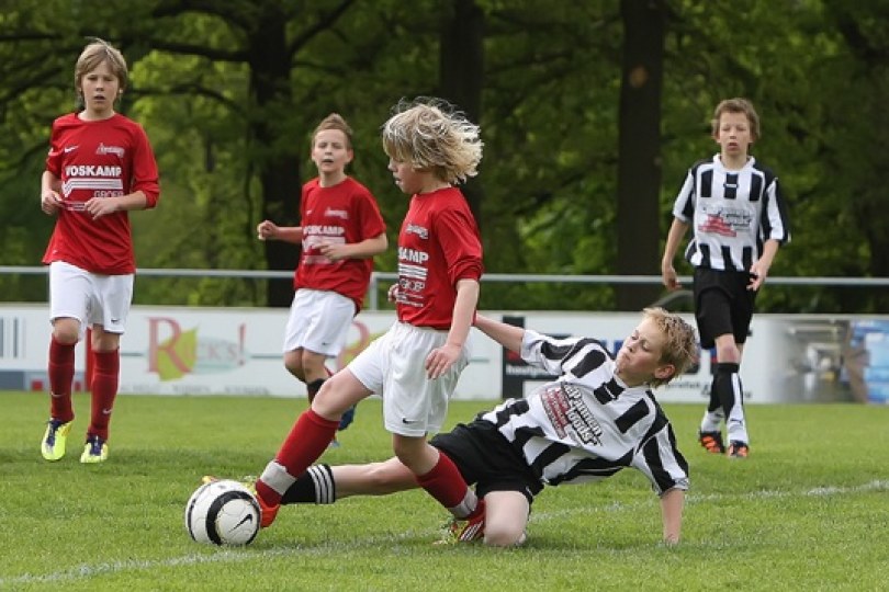 Foto bij Excelsior'31 D1 sluit seizoen af met een waar voetbalfeest (samenvatting en foto's geplaatst!)
